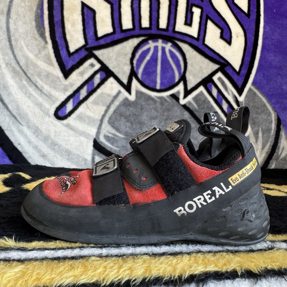 Size M5/W6 - Boreal Joker Plus Climbing Shoes Red Black